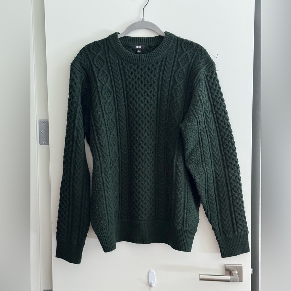 Uniqlo Cable Knit Sweater